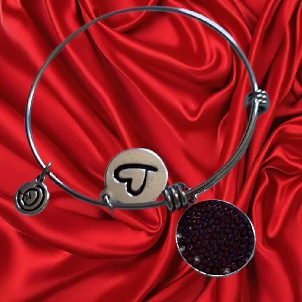 Vintage silver Love this life heart charm bracelet